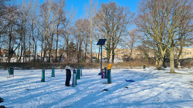 Interaktive Spielplätze werden durch Lappset Solar noch smarter und energieeffizienter.